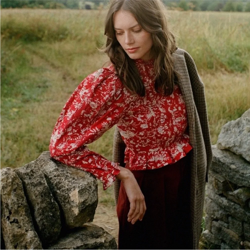 ⟡ DÔEN Heloise Top in Oak Bluffs - Size S - Red Floral Long-Sleeve Blouse - Picture 5 of 10